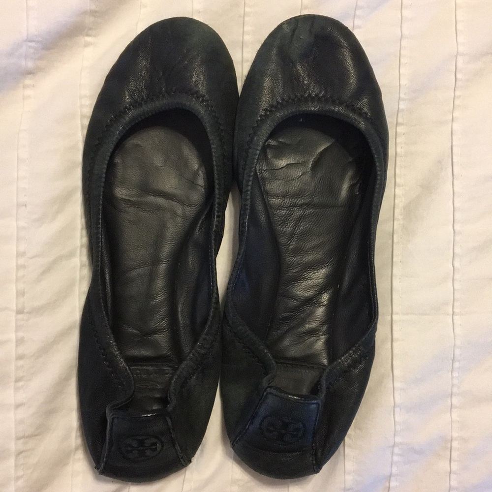 Tory Burch Eddie Ballet Flats (Black)